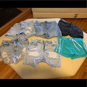 Women’s size 4 amer eagle garage shorts cutoffs